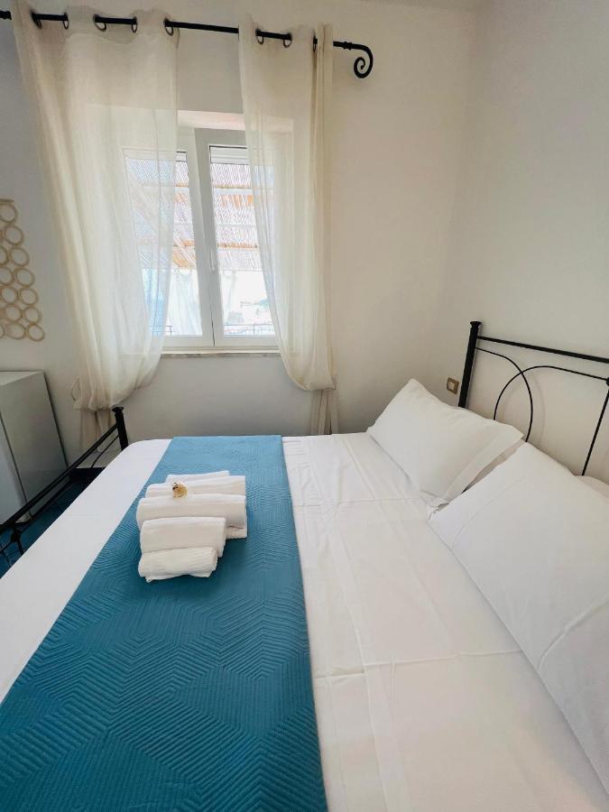 Villa Isabella Ponza Bagian luar foto
