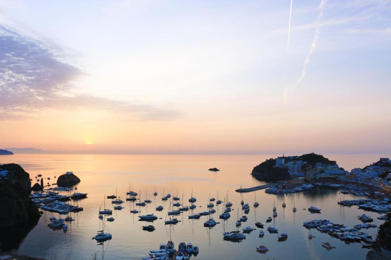 Villa Isabella Ponza Bagian luar foto